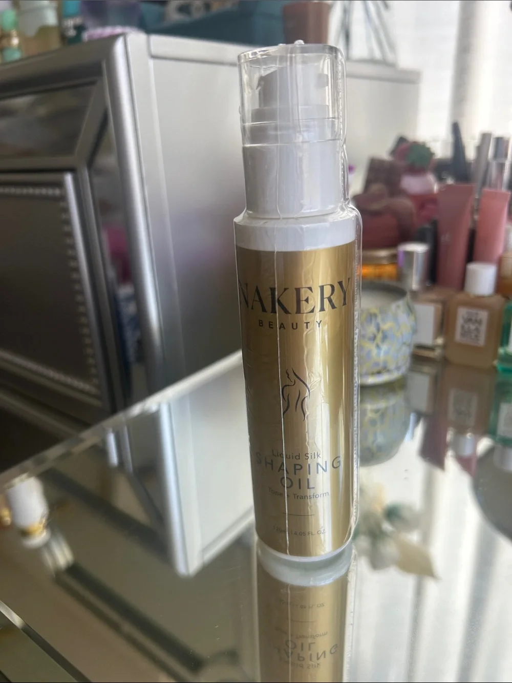 Nakery beauty Liquid Silk Shaping Oil - tone+ transform